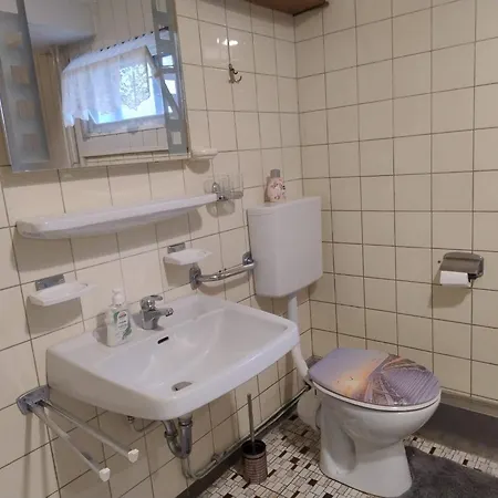 Appartement In Basement Of A House With Good Daylight Rotthalmuenster
