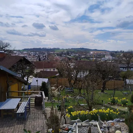In Basement Of A House With Good Daylight Apartment *